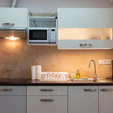 Diana Apartment *